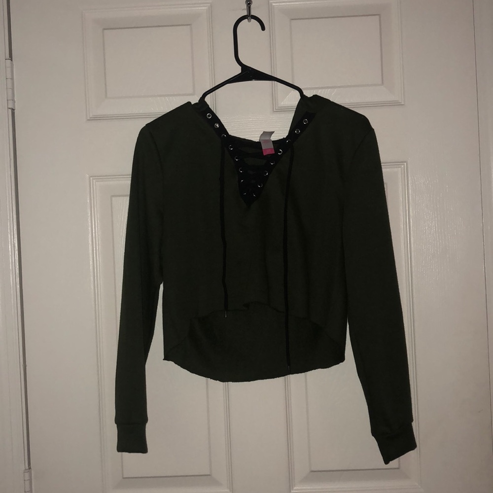 Olive Tied Crop Top